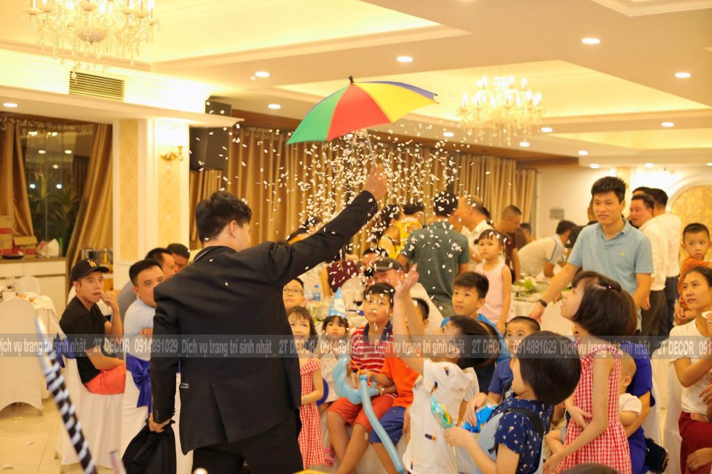 bieu-dien-ao-thuat