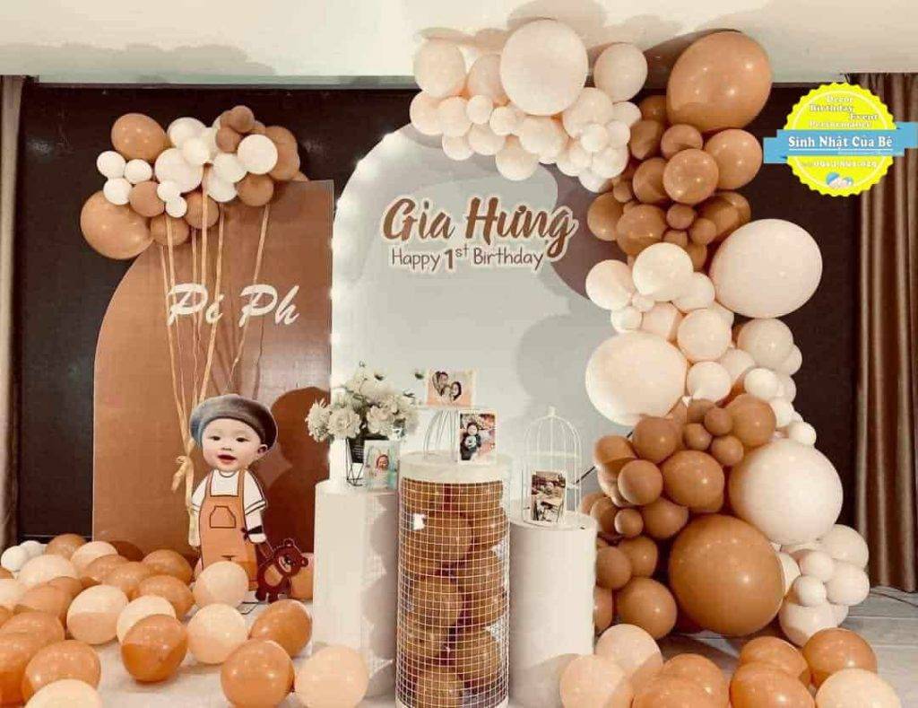 trang-tri-sinh-nhat-doc-dao-2T-128