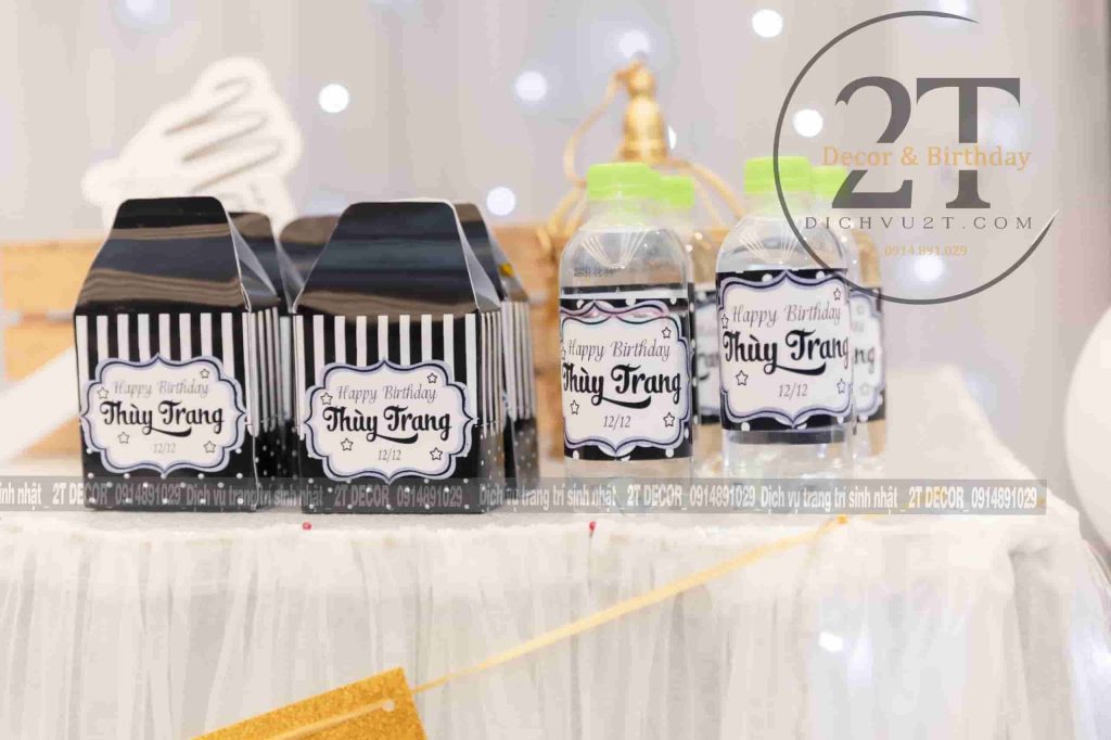 trang-tri-sinh-nhat-tone-trang-bac-2t-141/