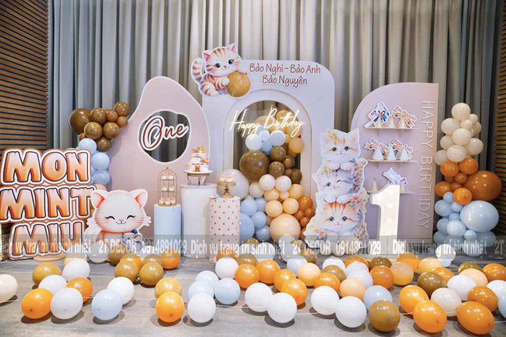 Trang Trí Sinh Nhật Tuổi Mèo Độc Đáo 2T-255 Trang Trí Sinh Nhật Tuổi Mèo Độc Đáo 2T-255