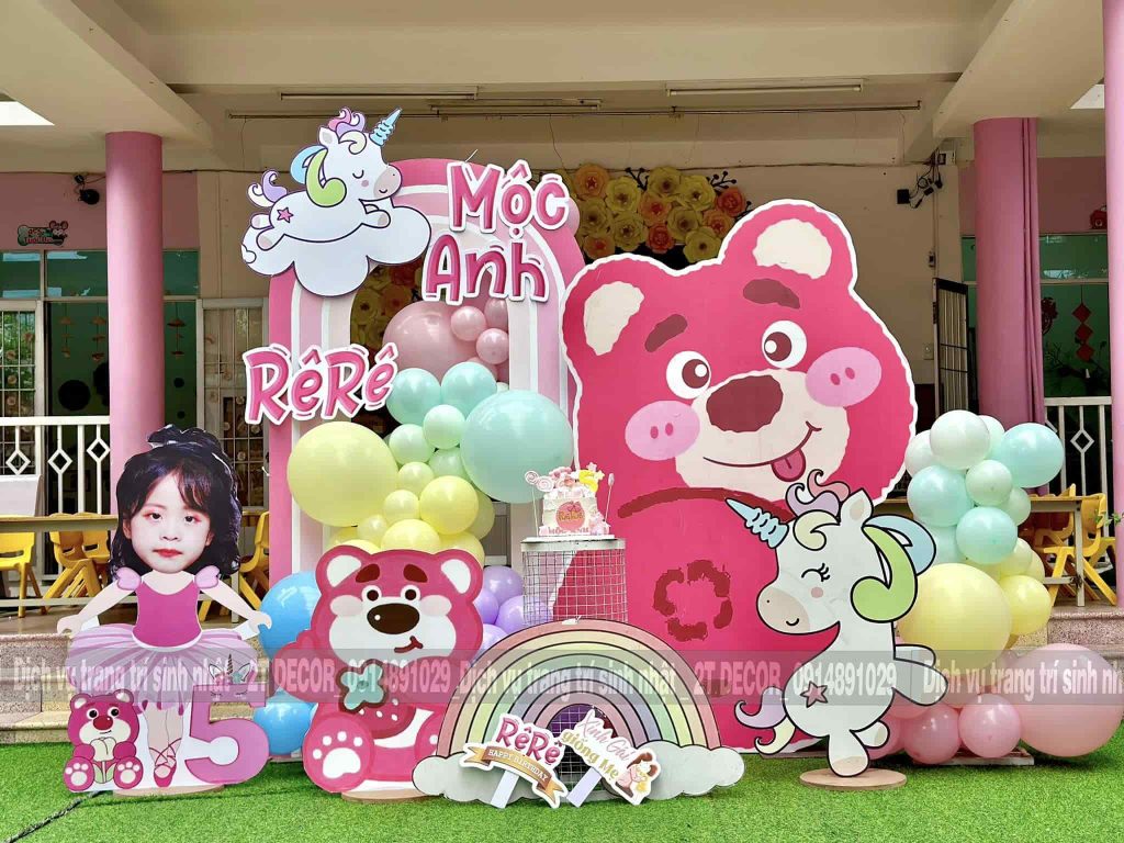Trang Trí Sinh Nhật Độc Đáo Và Dễ Thương Cho Bé Gái 2T-251 Trang Trí Sinh Nhật Độc Đáo Và Dễ Thương Cho Bé Gái 2T-251