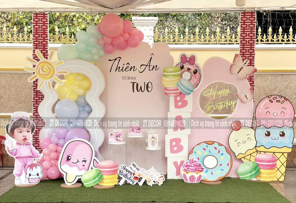 Trang Trí Sinh Nhật Bé Gái Độc Đáo 2T-279 Thien An min